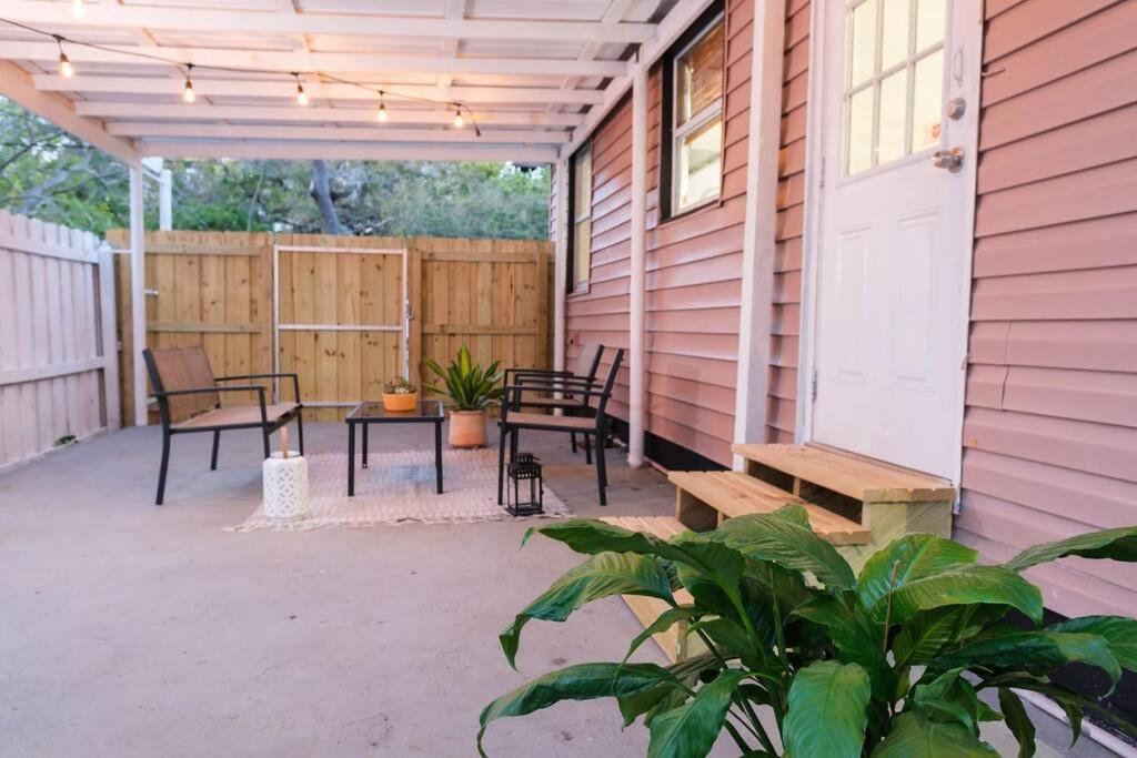 House Near Tampa Zoo And Busch Gardens, Free High Speed Wifiヴィラ エクステリア 写真